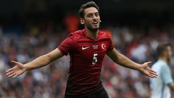Leverkusen midfielder Çalhanoglu on Atleti's radar