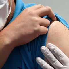 Vacunación de 50 a 59 años: cuándo comienza en cada comunidad y cuál se va a poner