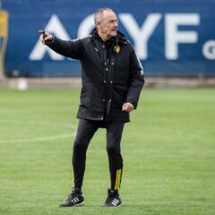 La misión de rescate de Víctor exige un triunfo frente al Tenerife