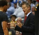 Los Warriors arrasan y Steve Kerr ya es el mejor técnico novato