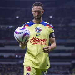 América defender Miguel Layún announces retirement from soccer: how many trophies has he won?