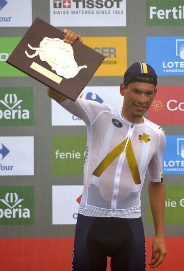 Stefan Denifl vencedor de la etapa.