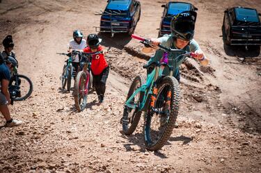 Audi Nines MTB - Las reinas del Gnar.