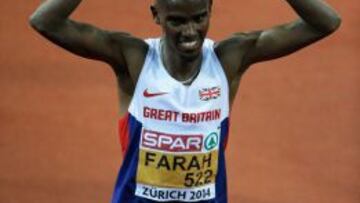 El británico Mo Farah tras su victoria en los 5.000 metros, que une al oro conquistado en los 10.000 metros de los Europeos de Zúrich.