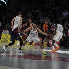 El Madrid olvida el desgaste y deja sin Copa al Baskonia