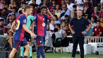 Soccer Football - Joan Gamper Trophy - FC Barcelona v AS Monaco - Estadi Olimpic Lluis Companys, Barcelona, Spain - August 12, 2024 FC Barcelona coach Hansi Flick REUTERS/Bruna Casas