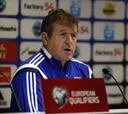 Safet Susic es destituido tras la derrota por 3-0 ante Israel