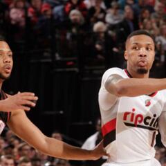 Lillard (31+11) bate a la versión más pobre de James Harden