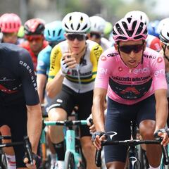 Campenaerts gana en Gorizia y el Ineos cuida a su líder Egan