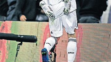 Beckham celebra un gol junto a Sergio Ramos.