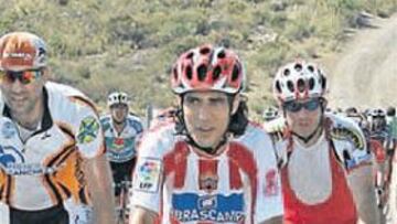 <b>EL INDURAIN DEL MEDITERRANEO. </b>Jose Ortiz durante su pedaleo