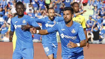 &Aacute;ngel celebra el cuarto gol ante el Villarreal.