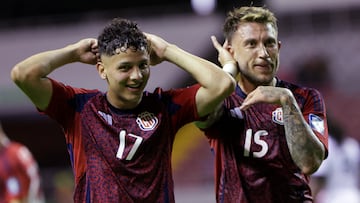 Soccer Football - World Cup - CONCACAF Qualifiers - Costa Rica v Trinidad and Tobago - Estadio Nacional, San Jose, Costa Rica - June 10, 2025 Costa Rica's Warren Madrigal celebrates scoring their second goal with Francisco Calvo REUTERS/Mayela Lopez