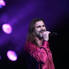 Juanes llega a sus 50 años y lo celebra lanzando su biografía