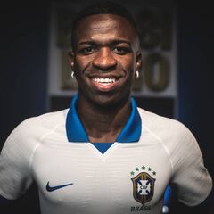 Brasil se vuelca de nuevo en apoyo a Vinicius Júnior