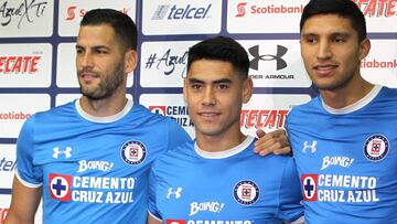 Cruz Azul sí alcanzará a registrar a Méndez y Mora para el inicio del Apertura 2017