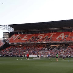 El Valencia ya supera los 38.000 abonados del pasado curso