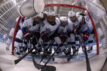 The US women's ice hockey team.