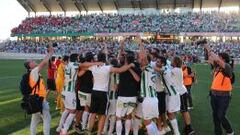 El empate mete en playoff al Córdoba y salva al Mallorca