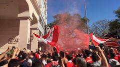 Banderazo de Independiente en la previa contra River