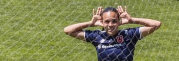 Bárbara Sánchez festeja su gol en semifinales del Torneo Nacional ante Colo Colo.