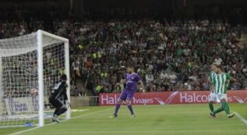 Varane marca el 0-1. 