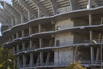 En este estado se encuentra actualmente el Nuevo Mestalla. El club valencianista iniciará trámites burocráticos para reanudar las obras, paralizadas desde 2009.



