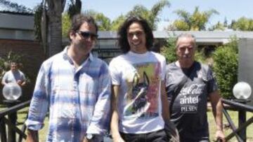 Edinson Cavani a la salida del entrenamiento de Uruguay, en Montevideo.