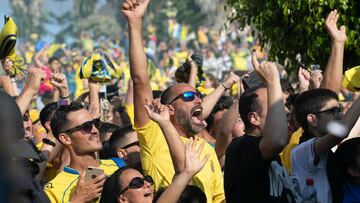 04/06/22 PARTIDO DE ASCENSO A  SEGUNDA DIVISION
PARTIDO PLAYOFF UD LAS PALMAS  - TENERIFE
SEGUIDORES 