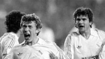 <B>EL BUITRE Y LOS MACHOS.</B> La Quinta del Buitre y la de los Machos llevaron al Madrid marcaron una de las épocas más brillantes de su historia.