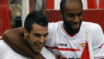 Negredo no se ve como titular fijo: "Nadie tiene el puesto asegurado"