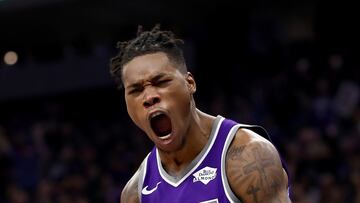 SACRAMENTO, CALIFORNIA - OCTOBER 25: Richaun Holmes #22 of the Sacramento Kings reacts after dunking the ball against the Portland Trail Blazers at Golden 1 Center on October 25, 2019 in Sacramento, California. NOTE TO USER: User expressly acknowledges and agrees that, by downloading and or using this photograph, User is consenting to the terms and conditions of the Getty Images License Agreement. Ezra Shaw/Getty Images/AFP
== FOR NEWSPAPERS, INTERNET, TELCOS & TELEVISION USE ONLY ==