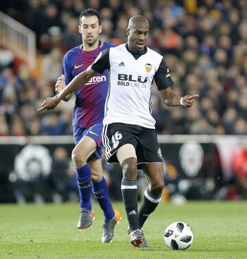 Kondogbia y Busquets.