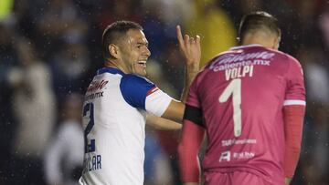 El defensa paraguayo consiguió el primer gol de Cruz Azul, el cual en su momento había sido anulado por supuesto fuera de juego que desmintió el videoarbitraje.