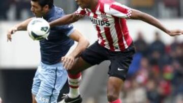El central brasileño, en un encuentro ante el Feyenoord.