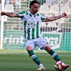 Adri Castellano abre una nueva etapa en el Sanluqueño