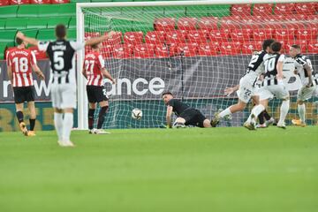 0-1. Gonzalo Melero anotó el primer gol.