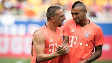 Suárez, Ribéry, James...: los cracks que le enviaron mensajes a Vidal