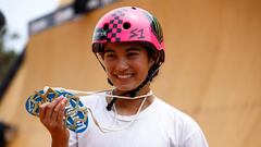 VENTURA, CALIFORNIA - JUNE 30: Arisa Trew holds both gold medals after competing in the Women�s Skateboard Vert Final during X Games Ventura 2024 at Ventura County Fairgrounds and Event Center on June 30, 2024 in Ventura, California.   Ronald Martinez/Getty Images/AFP (Photo by RONALD MARTINEZ / GETTY IMAGES NORTH AMERICA / Getty Images via AFP)