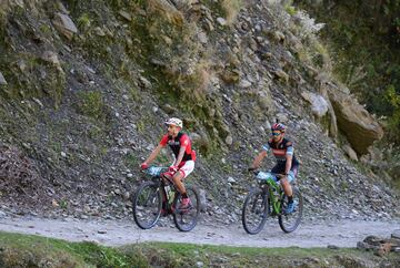 Decimotercera edición del cross country anual que recorre el Distrito de Kangra en el estado de Himachal Pradesh, India. En la foto, Micael Isidoro y Cory Wallace.