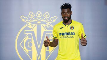 Zambo Anguissa ya luce como nuevo jugador del Villarreal.