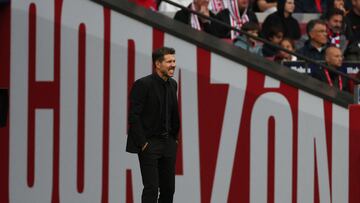 Simeone, durante el partido contra la Real Sociedad.