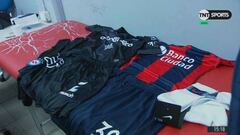 Insólito: se demoró el partido por errores de indumentaria