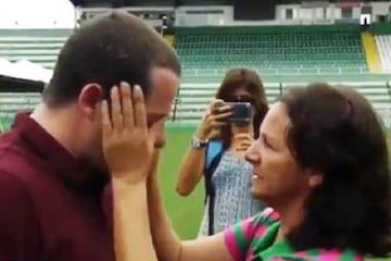 Danilo's mother Ilaides Padilha with reporter.