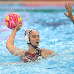 La España de Valls saca escuadra y cartabón para devorar a Francia