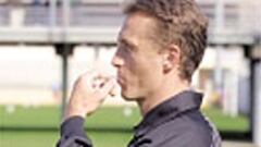 "Dejo el fútbol para ser árbitro en Francia el próximo año"