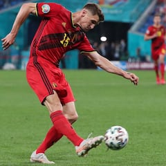 "Desaconsejaría a un compañero salir del armario…"