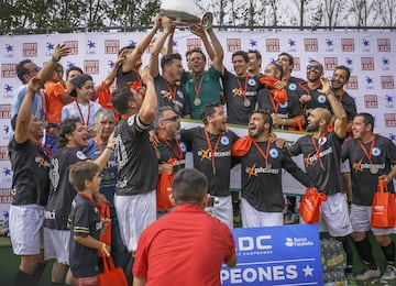 El término de la Liga de Campeones, con sus respectivas finales en las categorías Junior y Senior, nos dejó postales para el recuerdo que nos permiten revivir los mejores momentos vividos en las canchas del Club Brisas de San Martín.