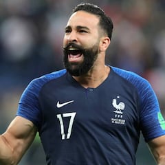 Galaxy con todo por el defensa de Olympique Marsella Adil Rami