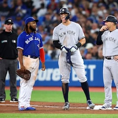 Toronto Blue Jays walk it off against the Yankees and Aaron Judge remains at 60 HRs